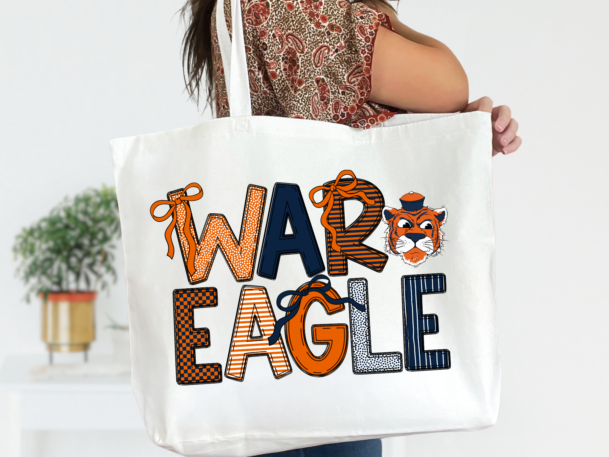 War Eagle White Canvas Zipper Tote Bag